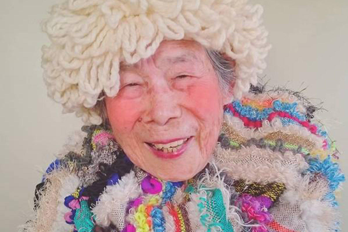 现在，你最想做的事情是不是回家看看奶奶？