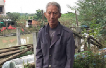 7旬大爷下水3次“只想着先救人”