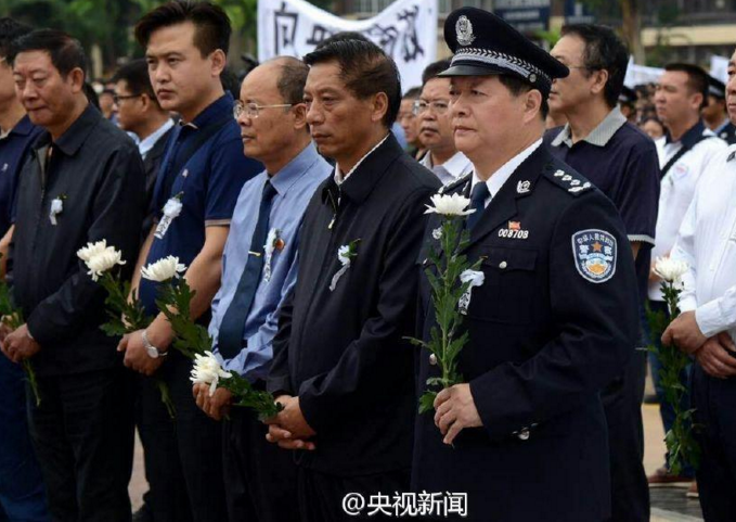 　　遗体告别仪式现场。