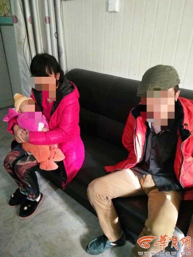 “我当时真是恨不得过去抽她几巴掌，简直太没人性了。”张倩说，韩某给孩子喂奶时，她曾极力劝阻，她甚至想过要把孩子抱回家自己照顾，“但是这个孩子已经吃了4个月母乳，跟正常孩子都有些不一样了，拉屎拉尿都不哭不闹，一点都不闹腾，应该是毒品有了反应。”张倩说。据民警介绍，一般情况下，有吸毒史的女子在戒毒至少一年后才能怀孕，而产妇在哺乳期吸毒，不但对自己影响很大，对吸食母乳的孩子也有一定影响。毒品会进入乳汁，导致小孩也会产生依赖或成瘾，严重的会导致孩子发育缺陷等。目前，谢某已被行政拘留，而韩某因为处在哺乳期被送回三原县转为社区戒毒。